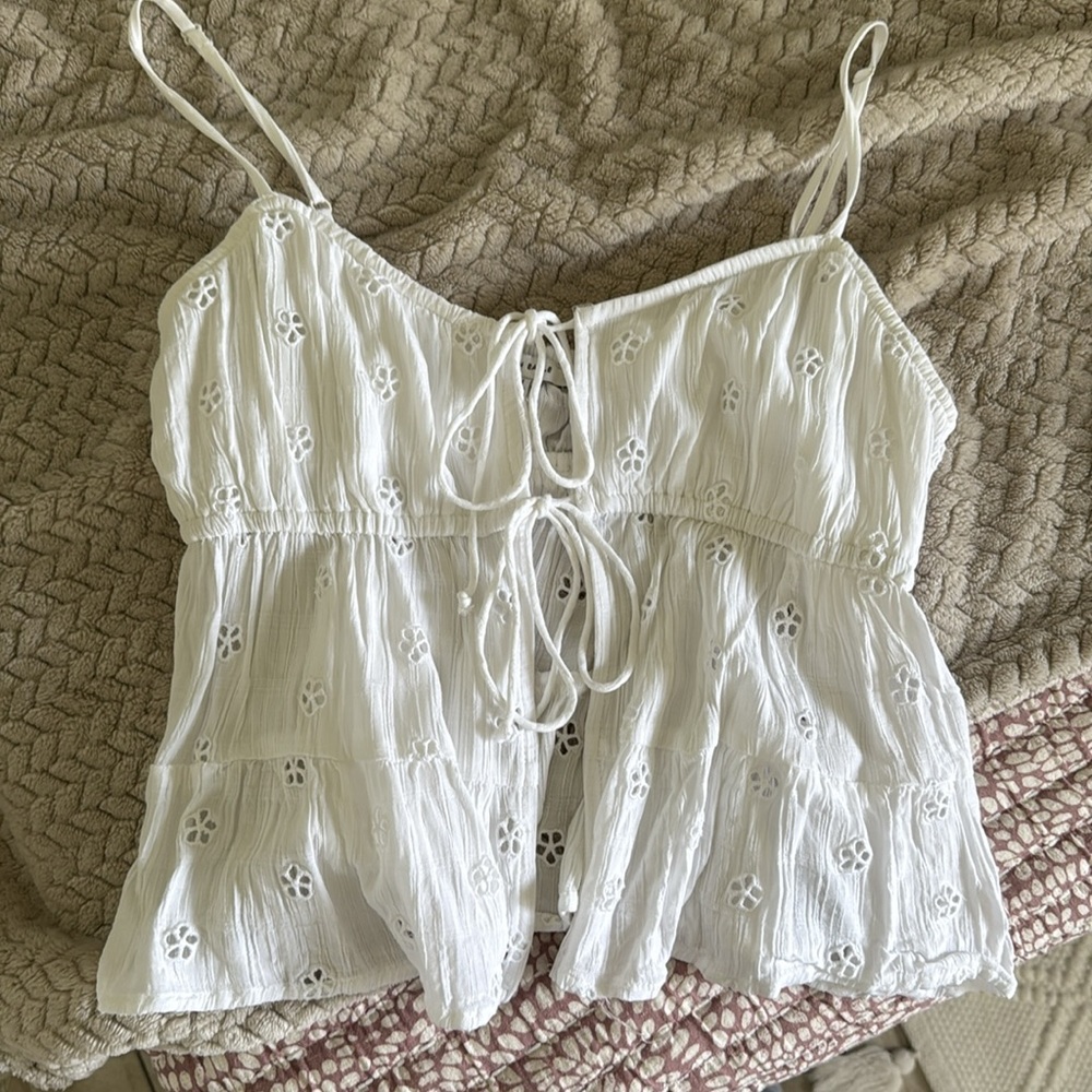 American Eagle Outfitters White Eyelet Top